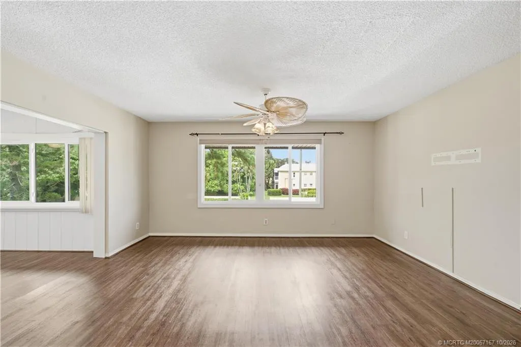 1800 SE Saint Lucie Boulevard #7-201