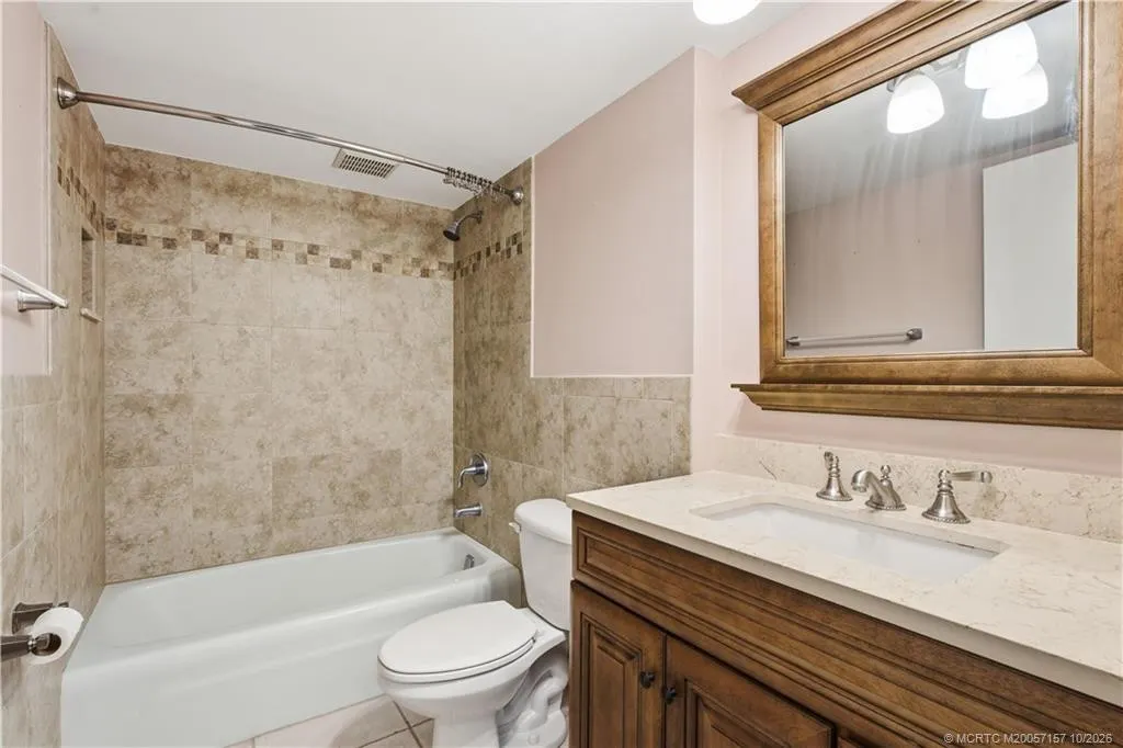 1800 SE Saint Lucie Boulevard #7-201