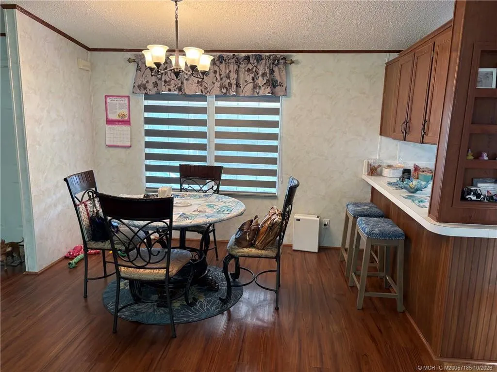 2460 SW Versailles Terrace