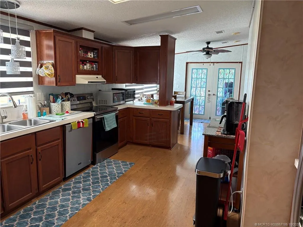 2460 SW Versailles Terrace