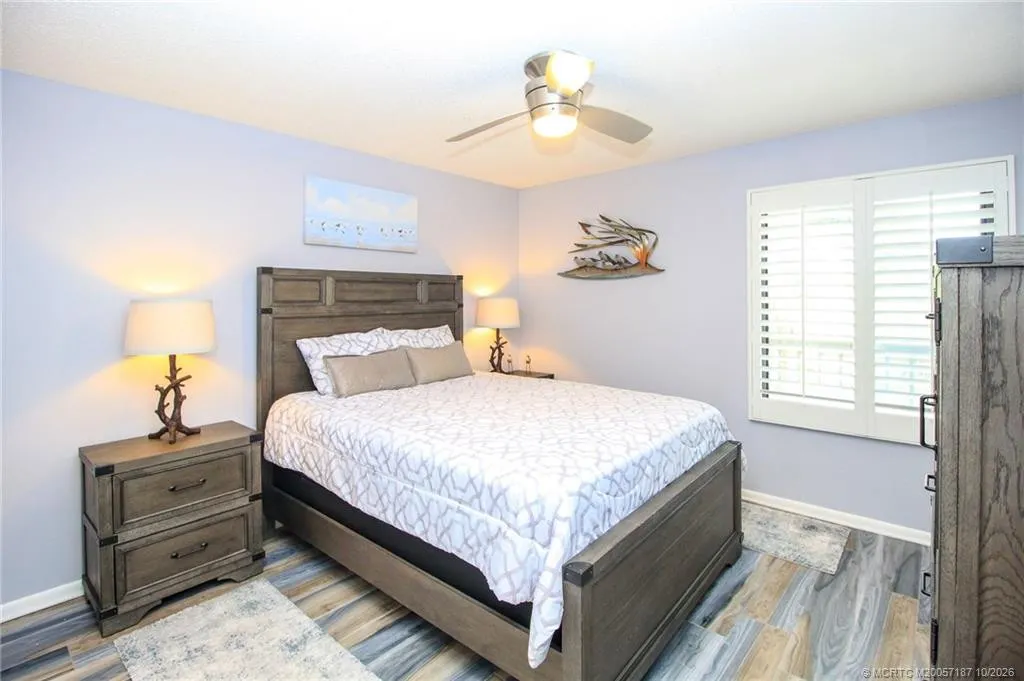4680 NE Sandpebble Trace #302