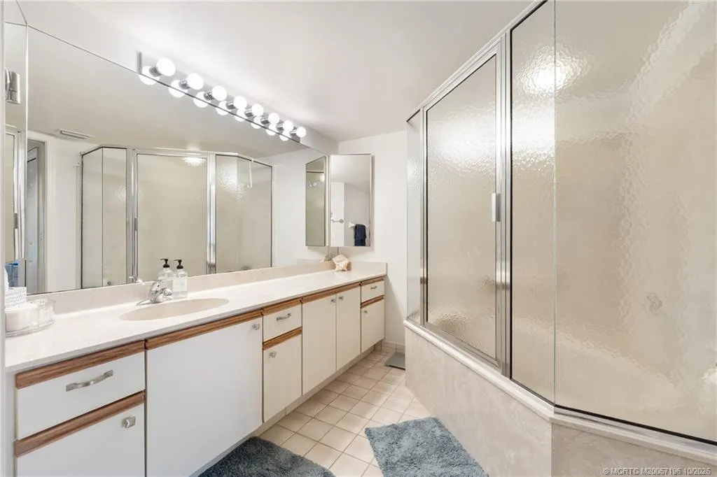 3450 SE Martinique Trace #103