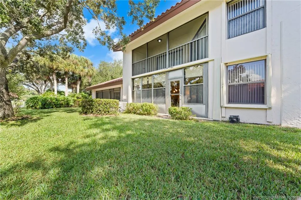 3450 SE Martinique Trace #103