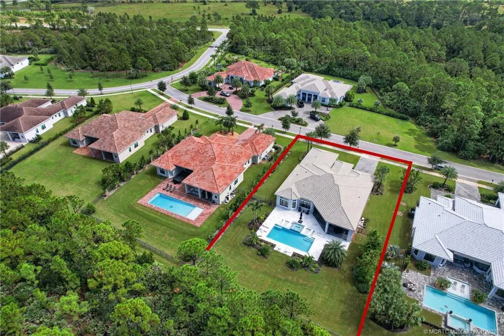 3296 SW Flowerdew Court
