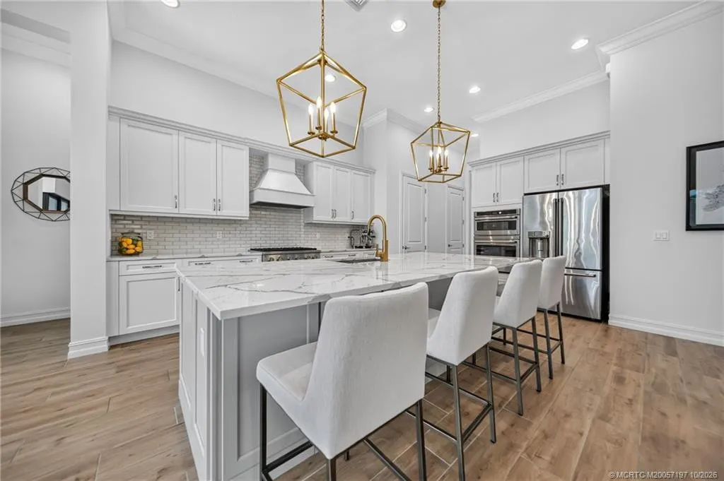 3296 SW Flowerdew Court