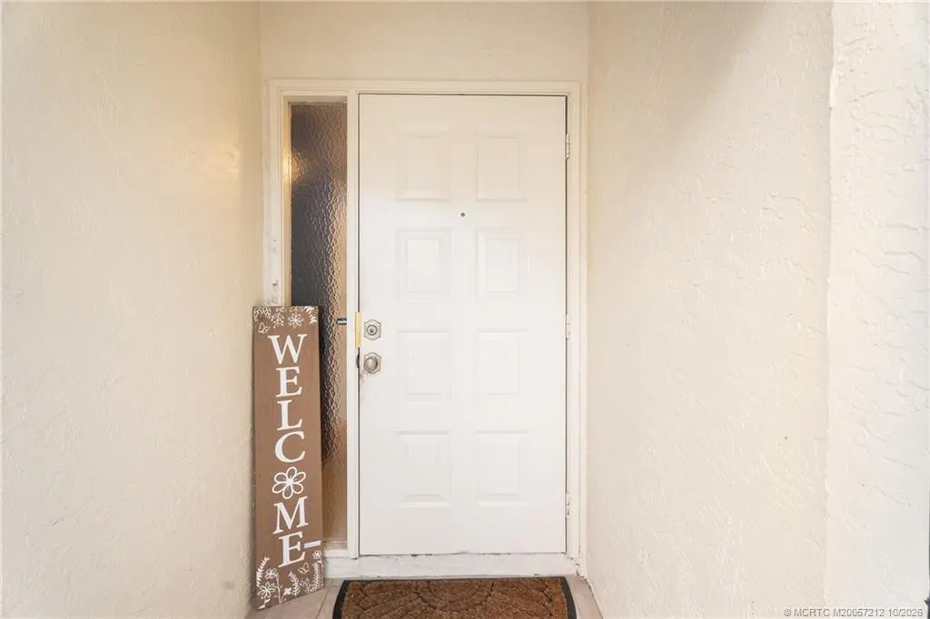 2054 SW Silver Pine Way #123H