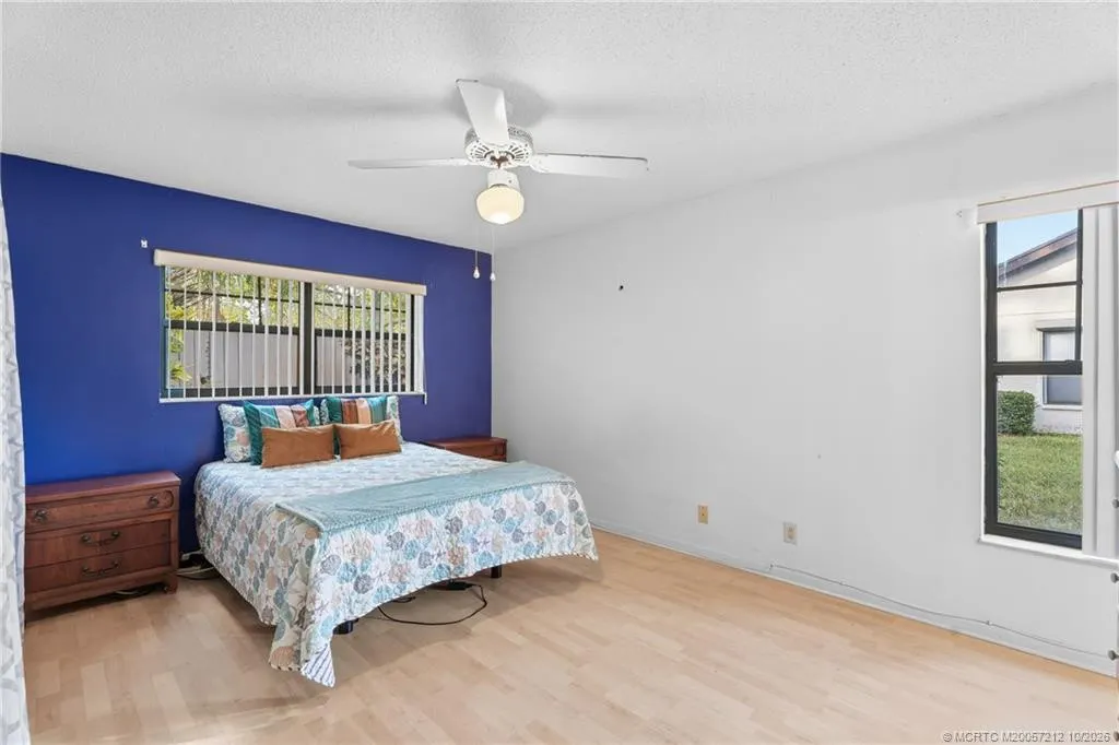 2054 SW Silver Pine Way #123H
