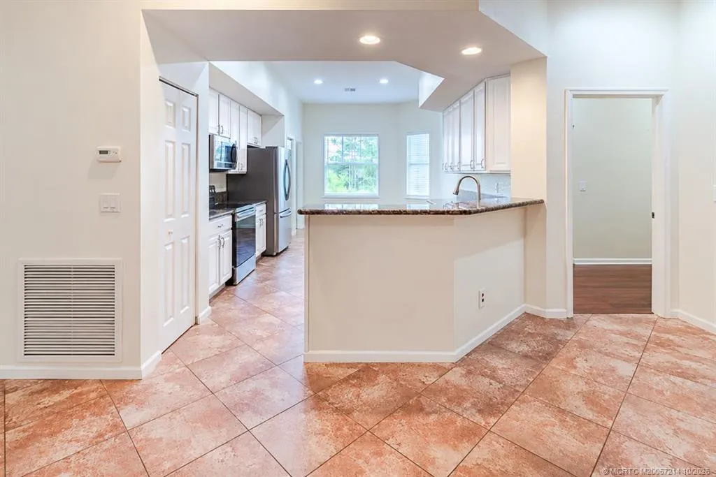 3545 SW Sawgrass Villas Drive #2-C