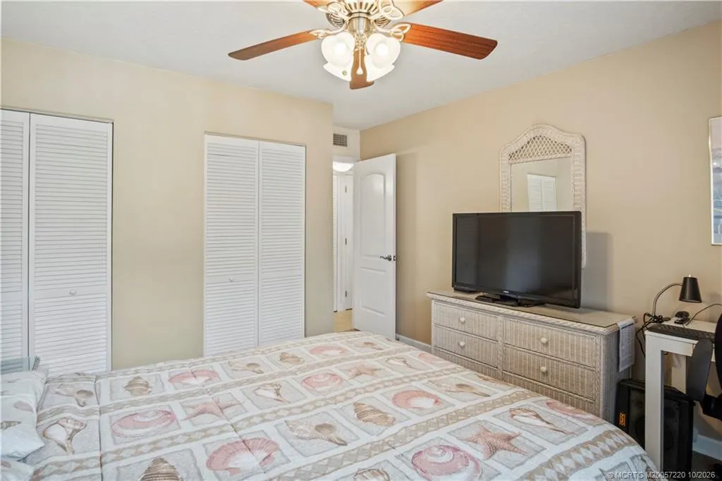 1800 SE Saint Lucie Boulevard #9-105