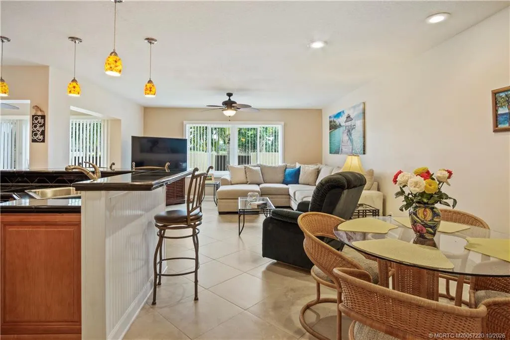 1800 SE Saint Lucie Boulevard #9-105