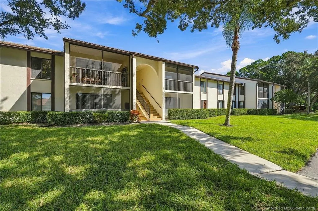2114 SW Silver Pine Way #G1