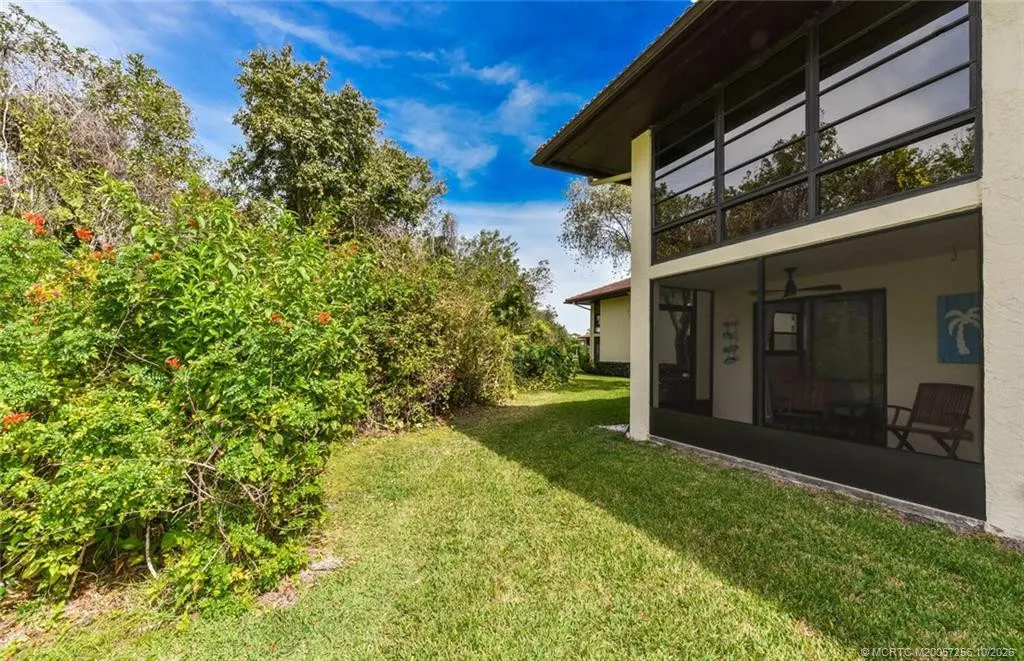 541 SW South River Drive #103