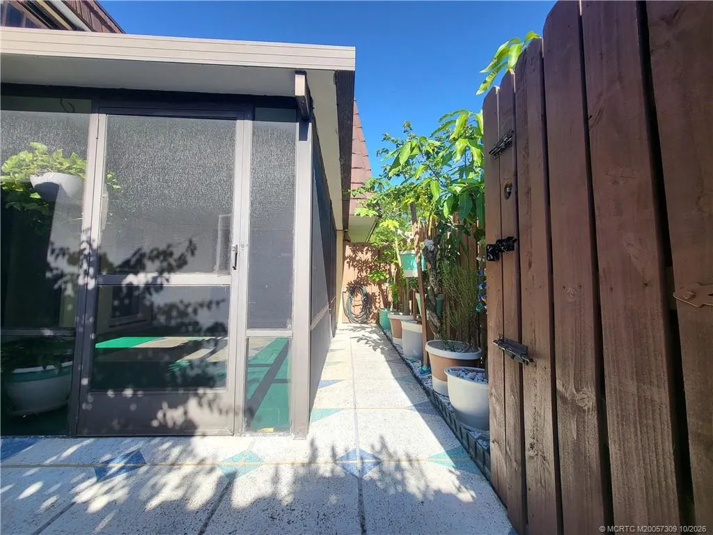 5937 SE Riverboat Drive SE #616