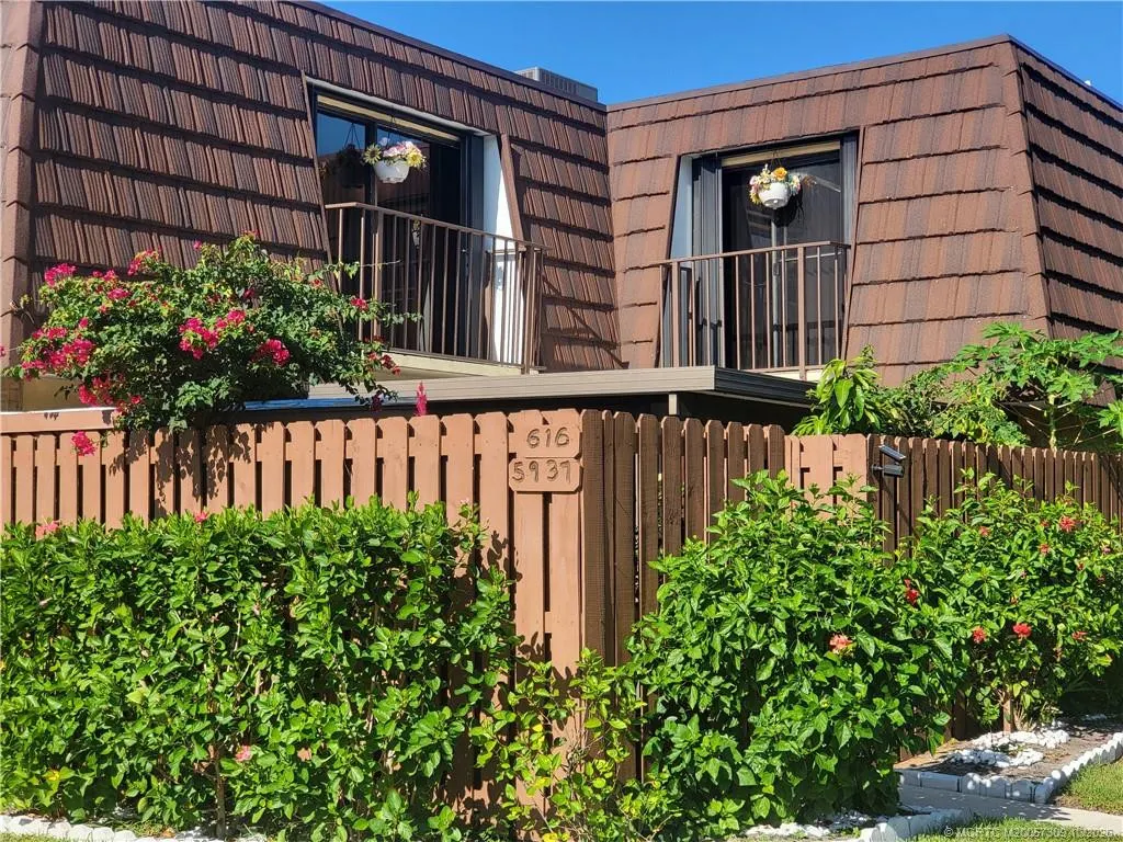 5937 SE Riverboat Drive SE #616
