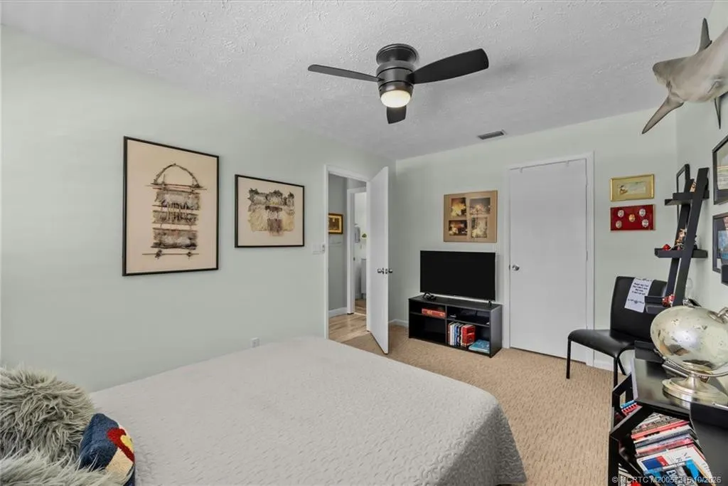 2950 SE Ocean Boulevard #121-6