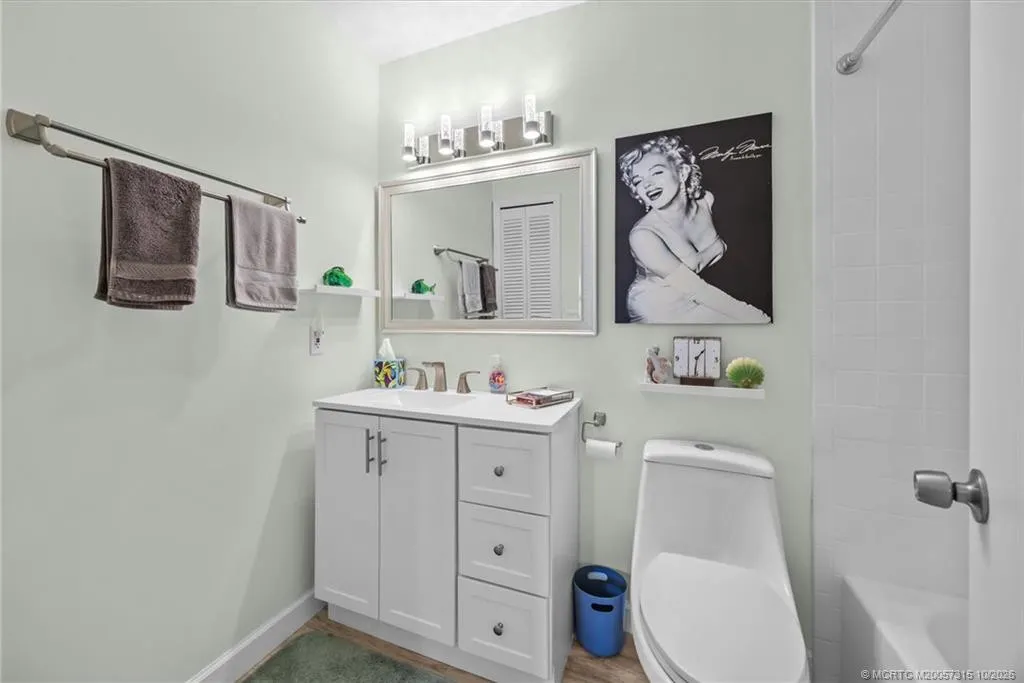 2950 SE Ocean Boulevard #121-6