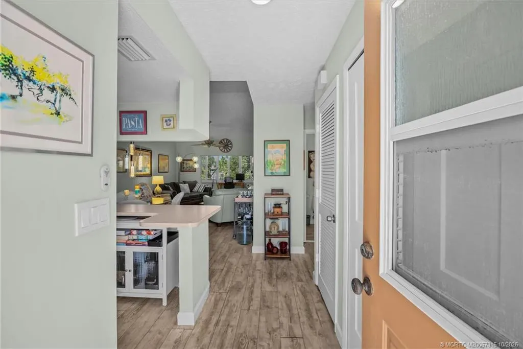 2950 SE Ocean Boulevard #121-6