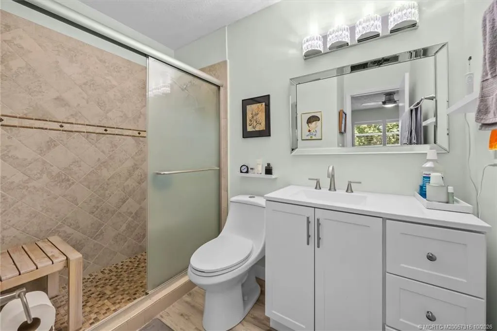 2950 SE Ocean Boulevard #121-6