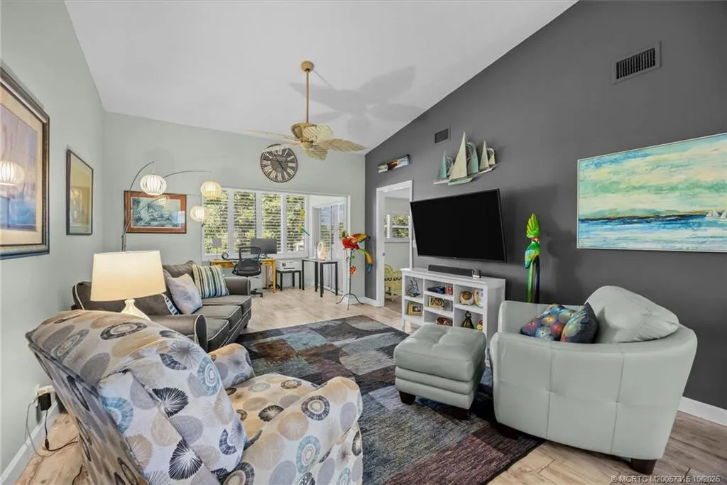 2950 SE Ocean Boulevard #121-6