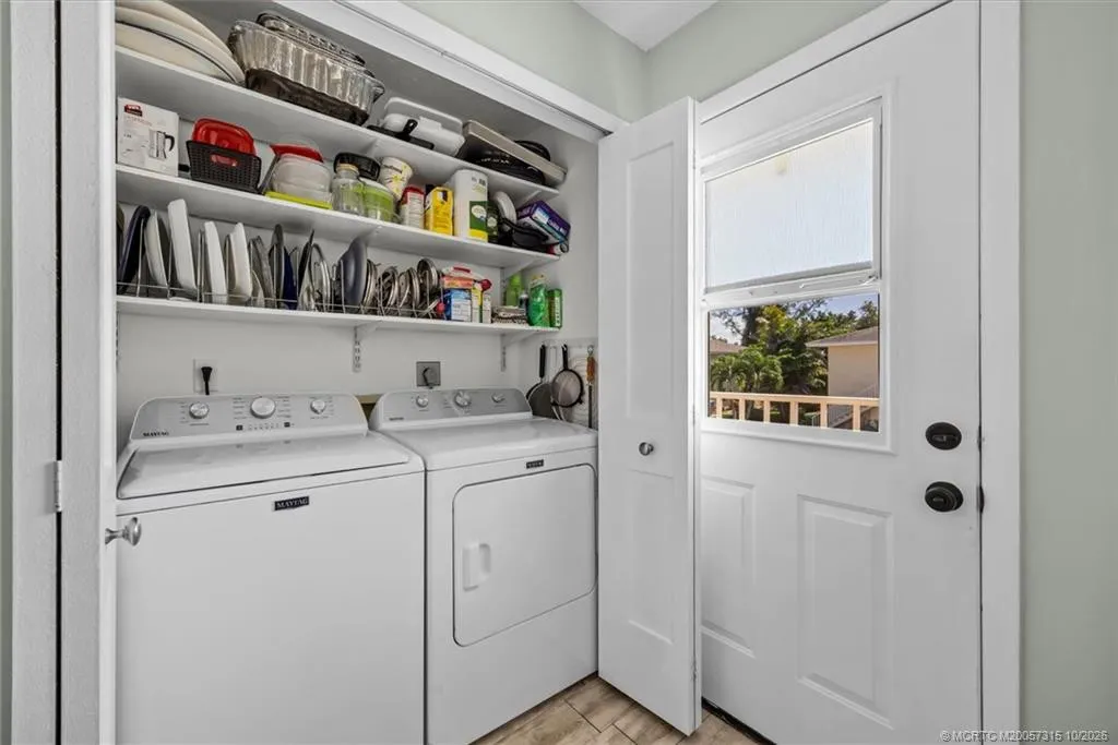2950 SE Ocean Boulevard #121-6
