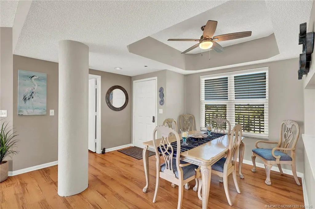 221 NE Plantation Road #403