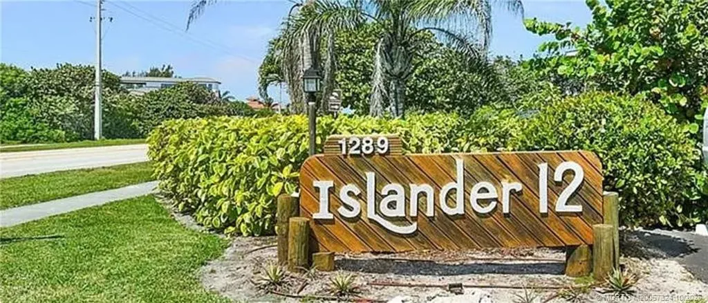 1289 NE Ocean Boulevard #12