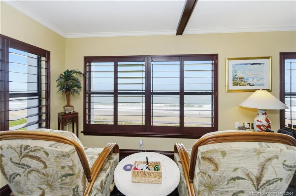 1289 NE Ocean Boulevard #12