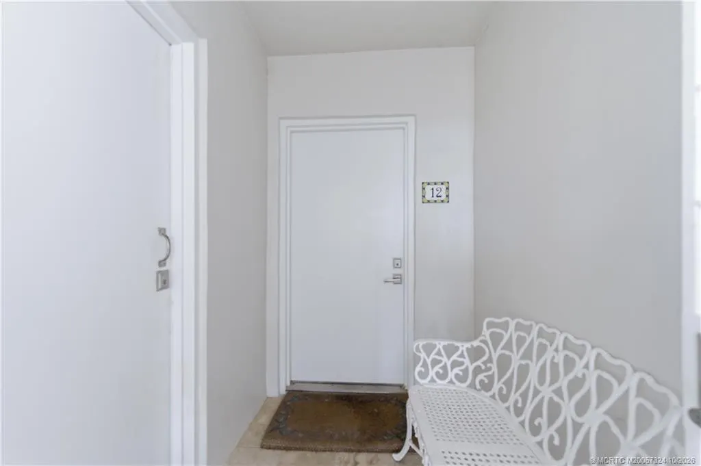 1289 NE Ocean Boulevard #12