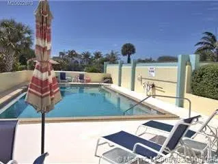 1289 NE Ocean Boulevard #12