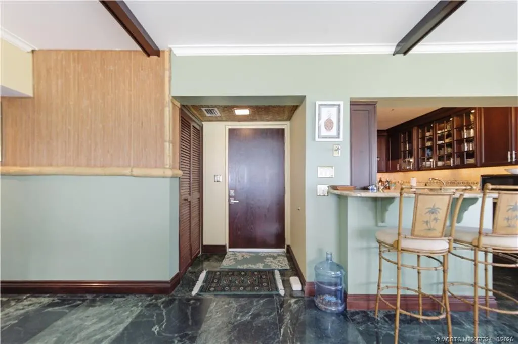 1289 NE Ocean Boulevard #12