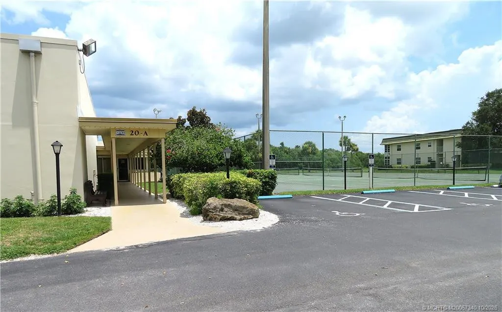 40 Vista Gardens Trail #204