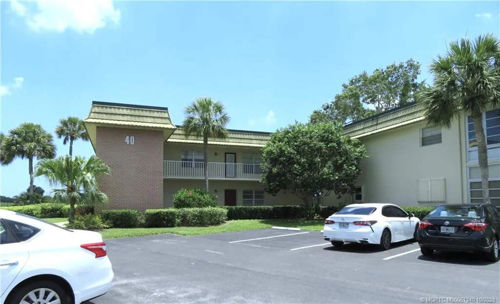 40 Vista Gardens Trail #204