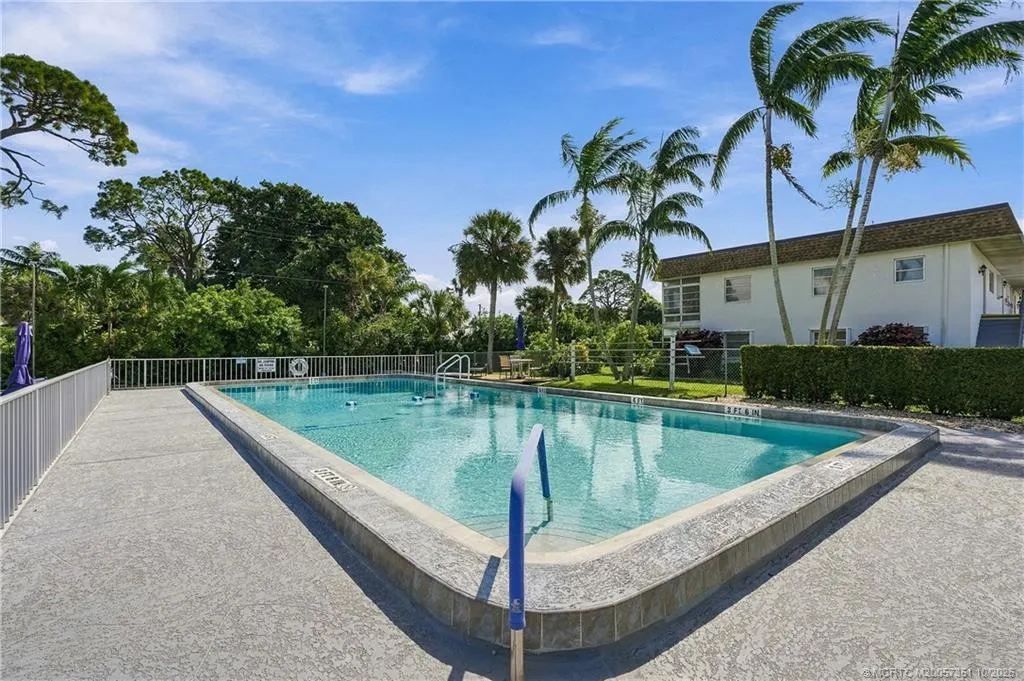 2950 SE Ocean Boulevard #5-2