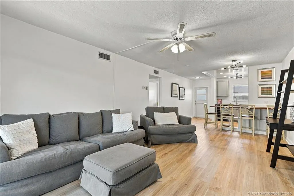2950 SE Ocean Boulevard #5-2