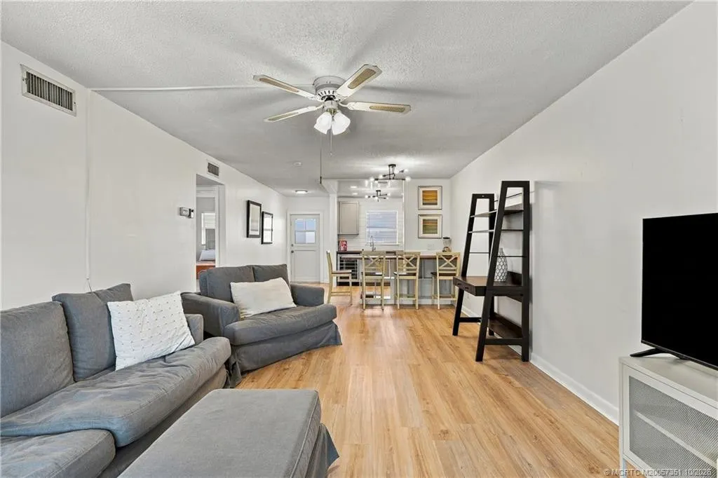 2950 SE Ocean Boulevard #5-2