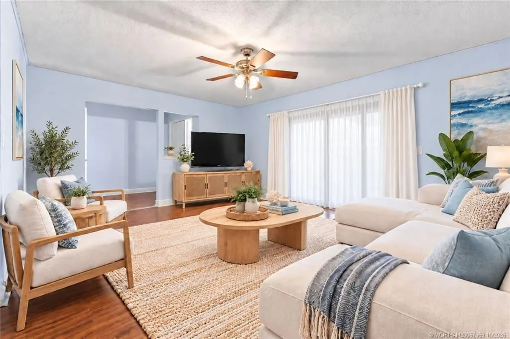 4119 NW Cinnamon Tree Circle