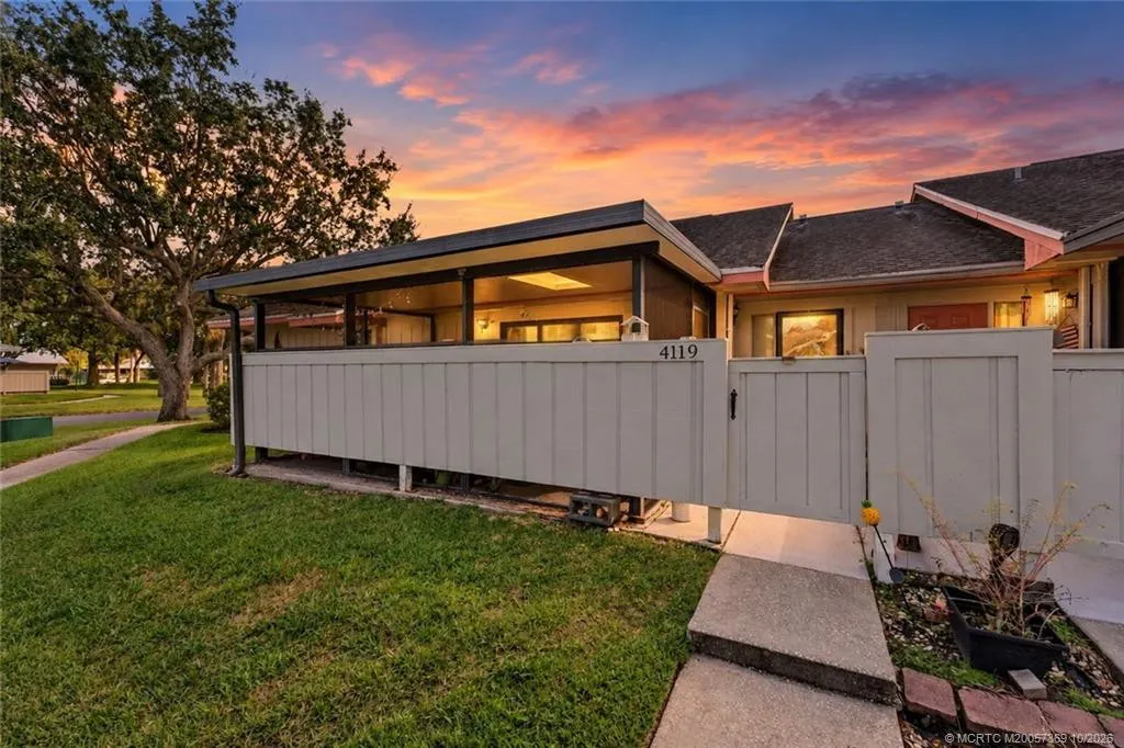 4119 NW Cinnamon Tree Circle