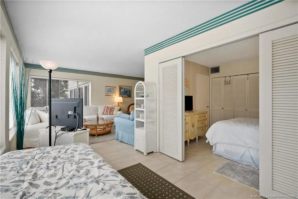 1501 NE Ocean Boulevard #9