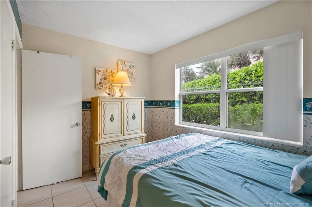 1501 NE Ocean Boulevard #9