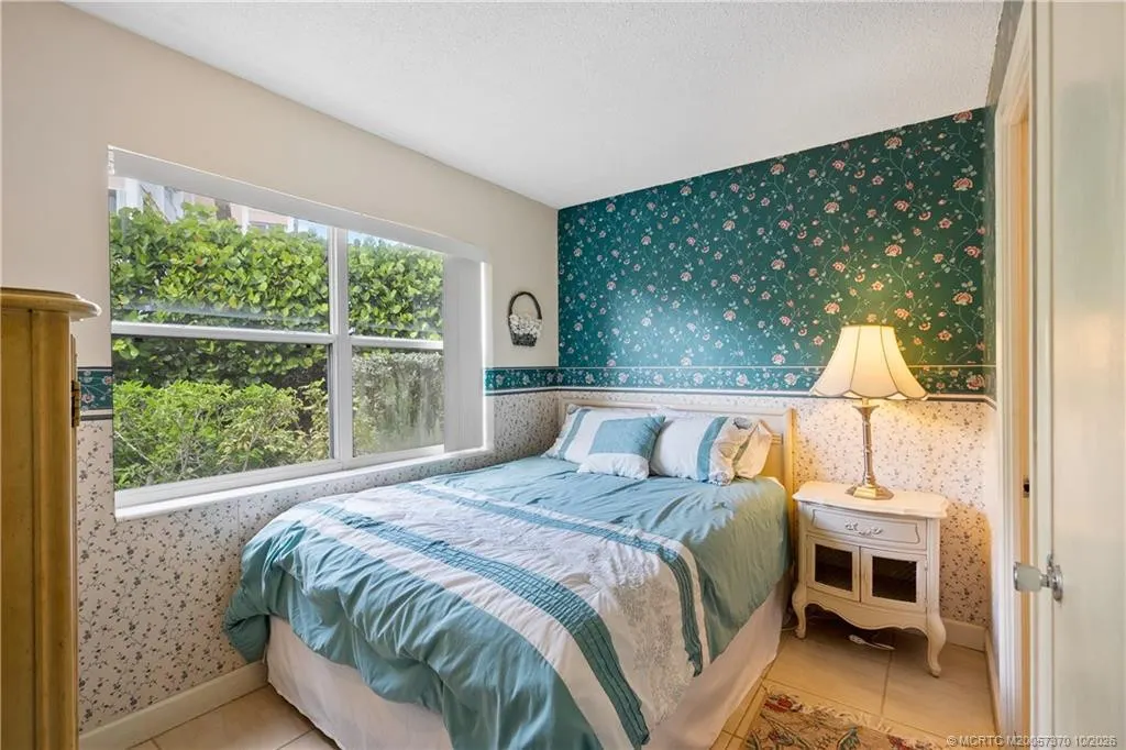 1501 NE Ocean Boulevard #9