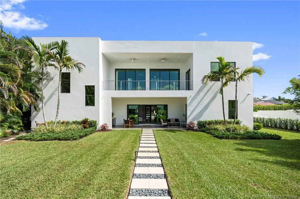 1544 SE Saint Lucie Boulevard