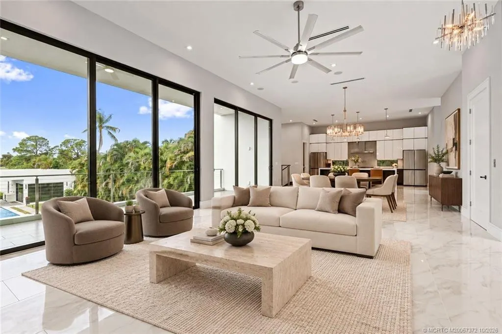 1544 SE Saint Lucie Boulevard