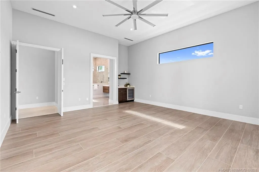 1544 SE Saint Lucie Boulevard