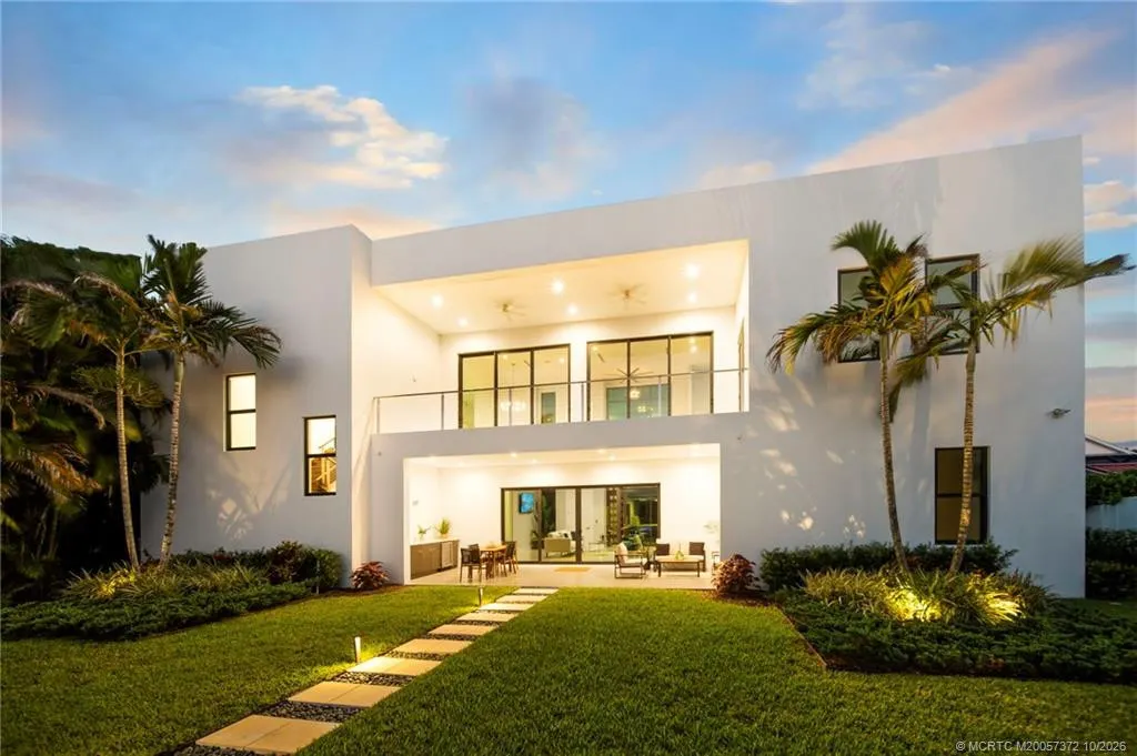 1544 SE Saint Lucie Boulevard