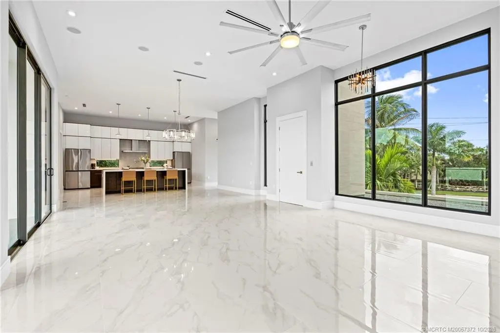 1544 SE Saint Lucie Boulevard