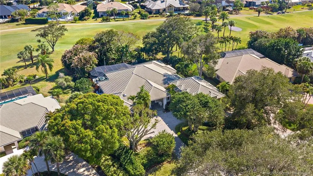 6481 SE Winged Foot Drive