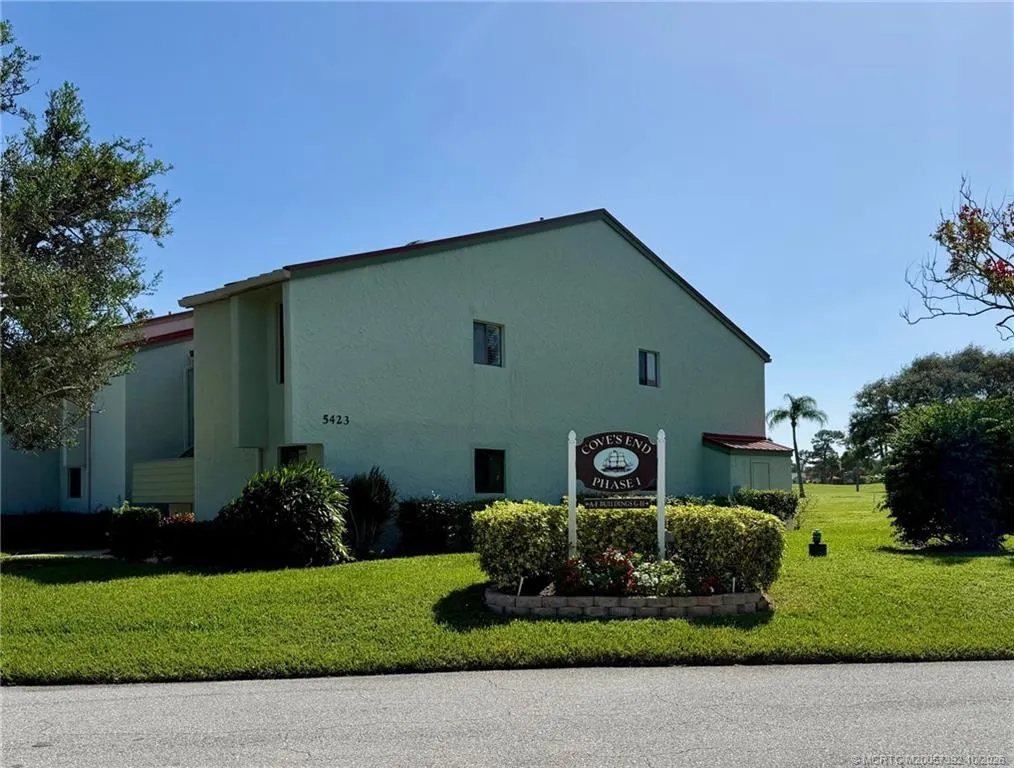 5463 SE Miles Grant Road #B201