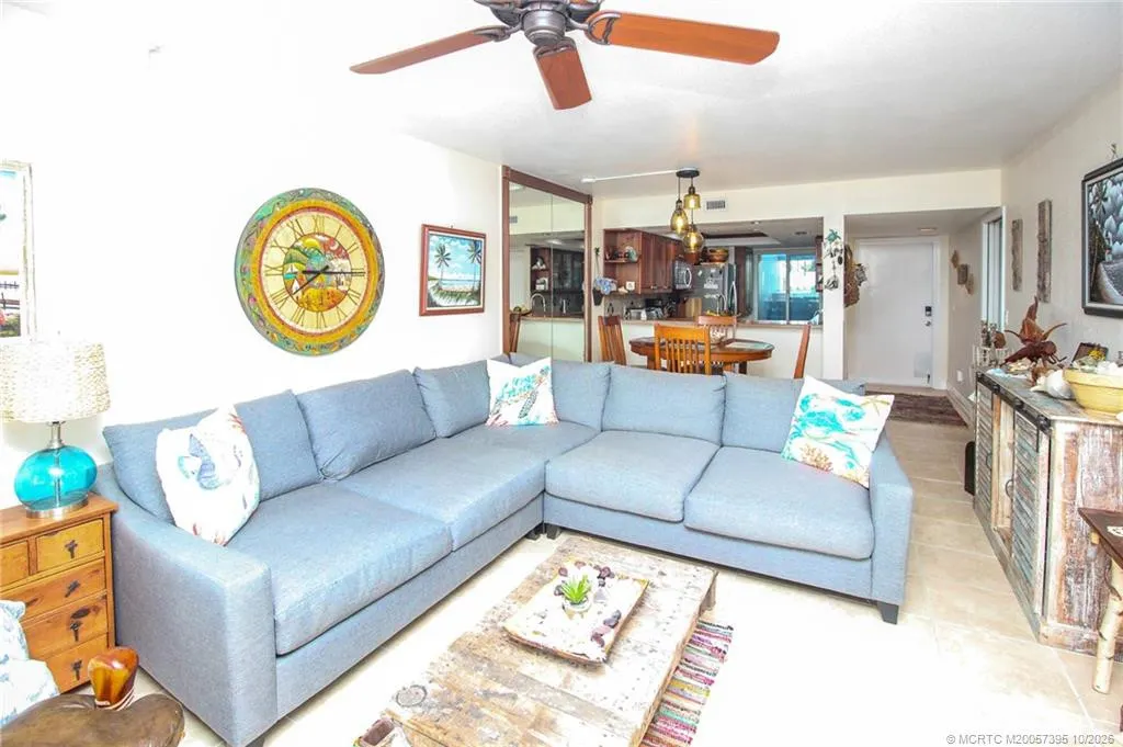 4680 NE Sandpebble Trace #305