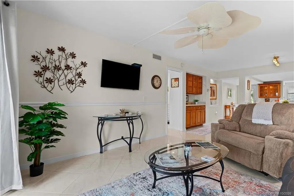 10200 S Ocean Drive #103