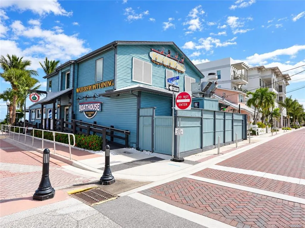 41 SW Seminole Street #Unit #404